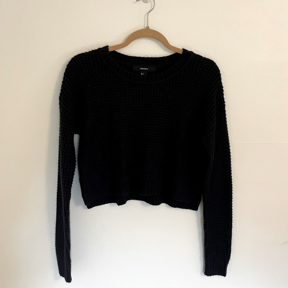 Navy Blur Cropped Sweater